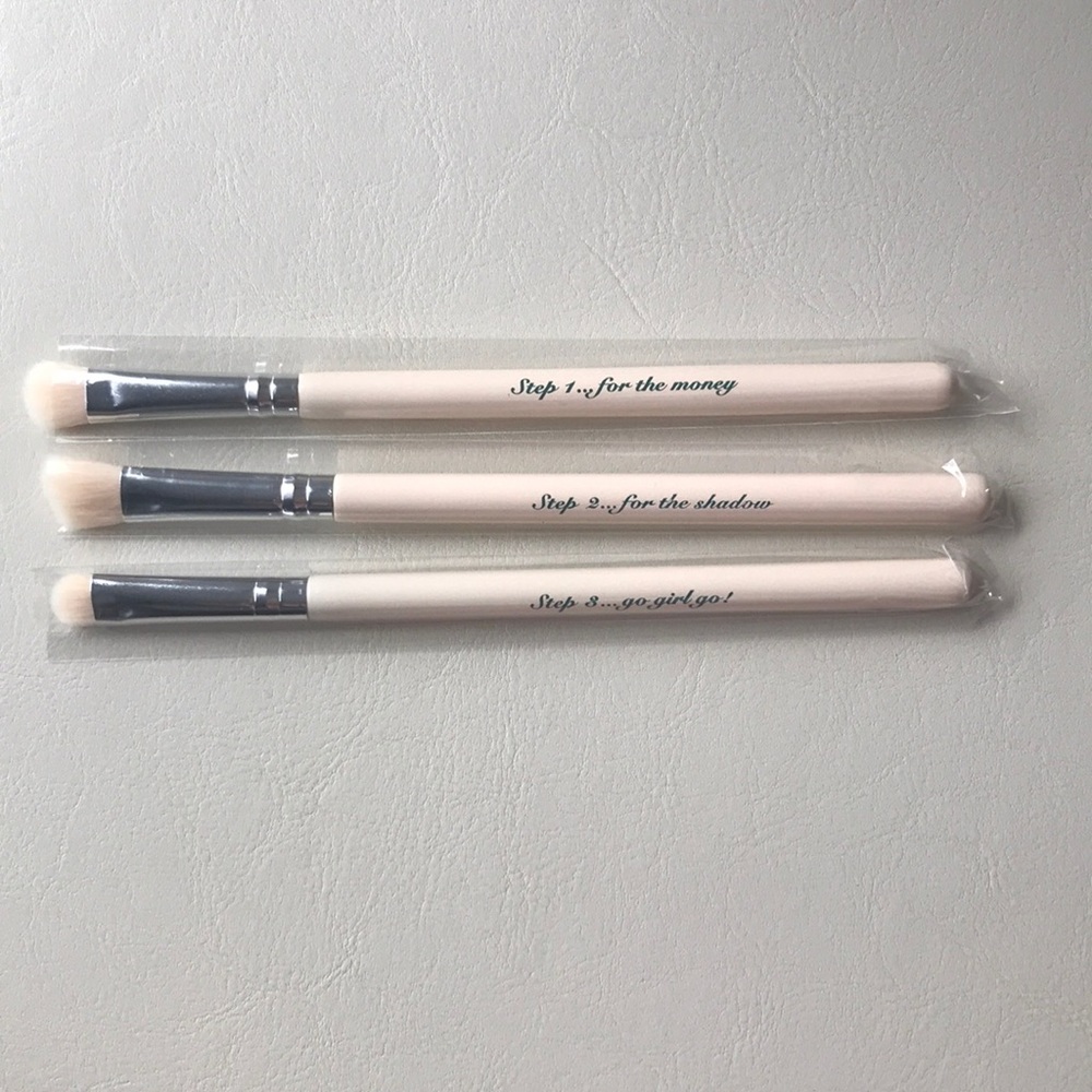The Vintage Eyeshadow Brushes